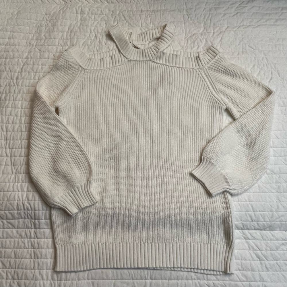 Vici x Fate cream cold shoulder sweater NWT